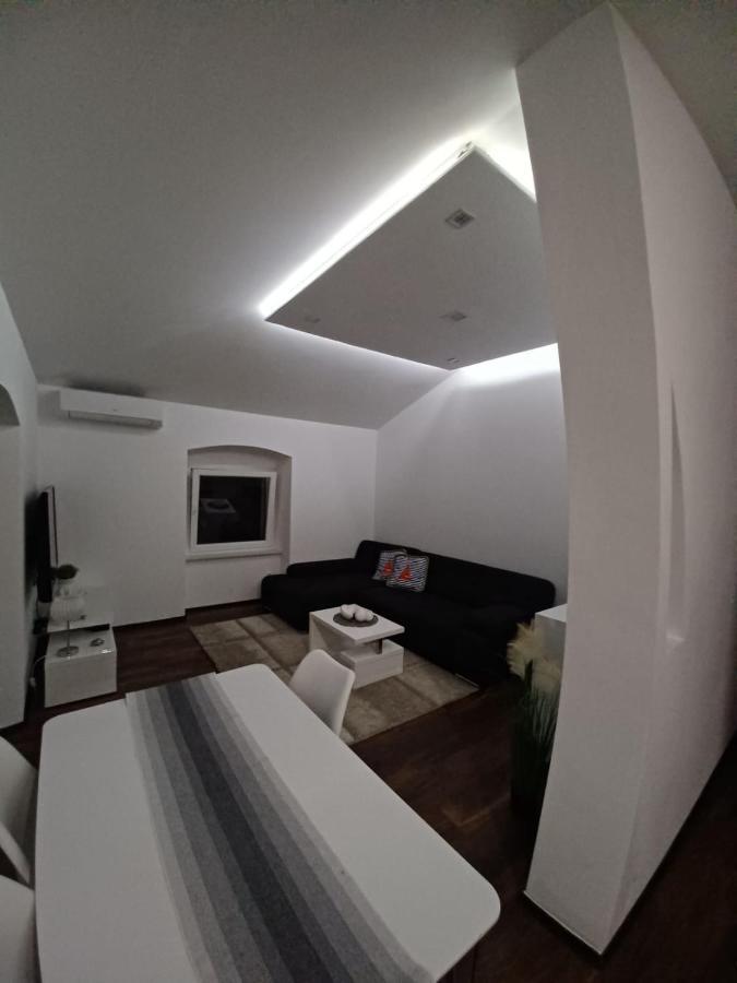 Apartamento Niko 1 Mali Lošinj Exterior foto