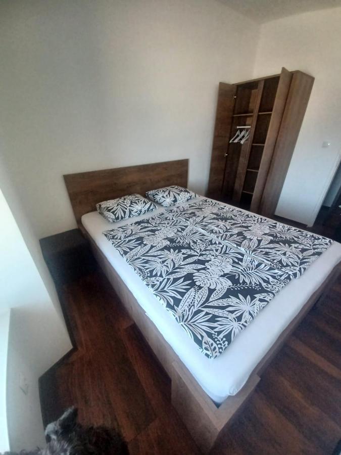 Apartamento Niko 1 Mali Lošinj Exterior foto