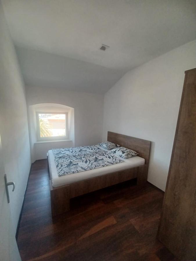 Apartamento Niko 1 Mali Lošinj Exterior foto